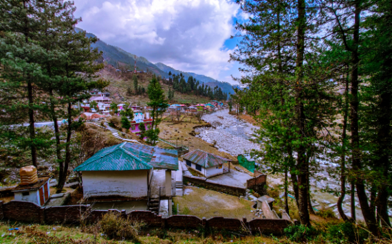 Exploring Barot Valley: The Mystical Beauty of Himachal